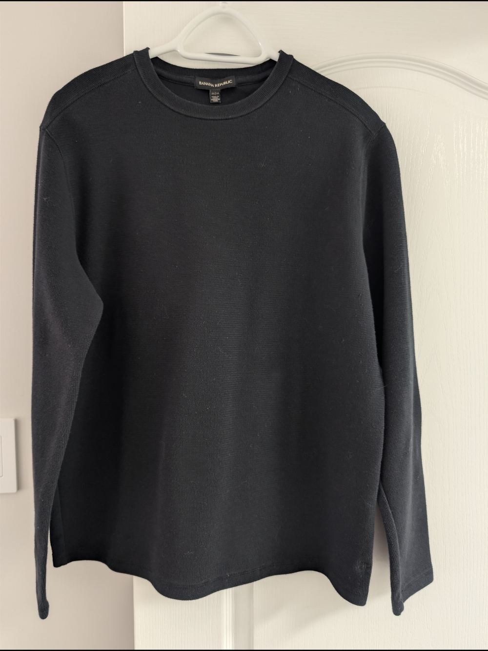 Banana Republic Men's Black Crewneck Pullover